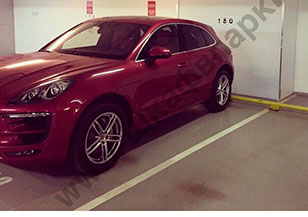 металлический шкаф с роллетой